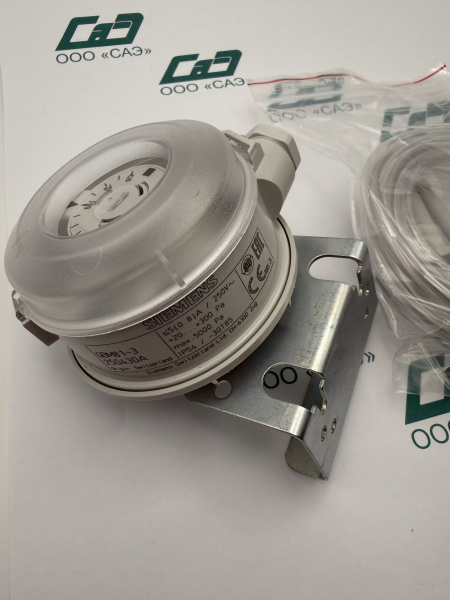 QBM81-3: Датчик-реле перепада давления по воздуху (20…300 Па), IP54 (BPZ:QBM81-3), Siemens