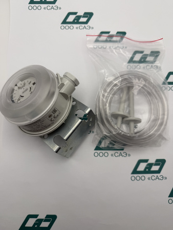 QBM81-3: Датчик-реле перепада давления по воздуху (20…300 Па), IP54 (BPZ:QBM81-3), Siemens