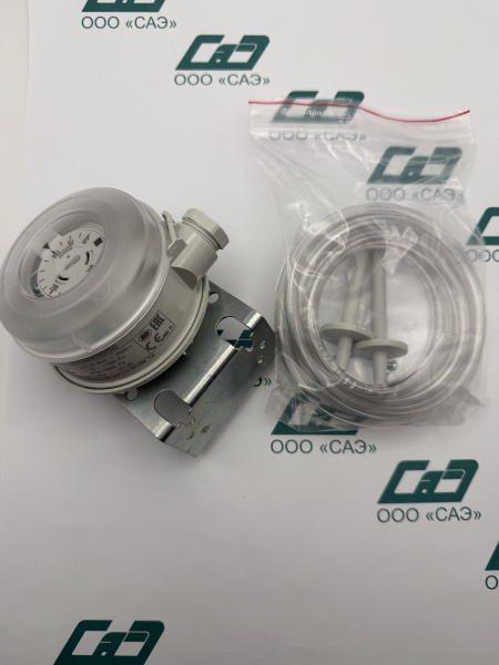 QBM81-3: Датчик-реле перепада давления по воздуху (20…300 Па), IP54 (BPZ:QBM81-3), Siemens